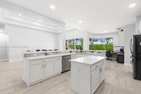 Villa ou maison à vendre à Boynton Beach, Floride: 5 chambres, 307.51 m2 № 2068174 - photo 9