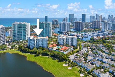 Condominio en venta en Aventura, Florida, 2 dormitorios, 116.78 m2 № 1415381 - foto 29