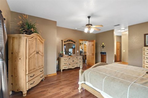 House in Thonotosassa, Florida 3 bedrooms, 247.49 sq.m. № 1885541 - photo 16