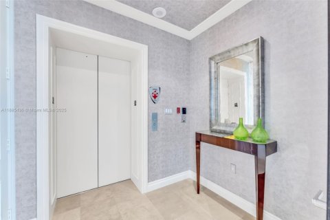 Copropriété à vendre à Aventura, Floride: 5 chambres, 378.11 m2 № 1933922 - photo 30