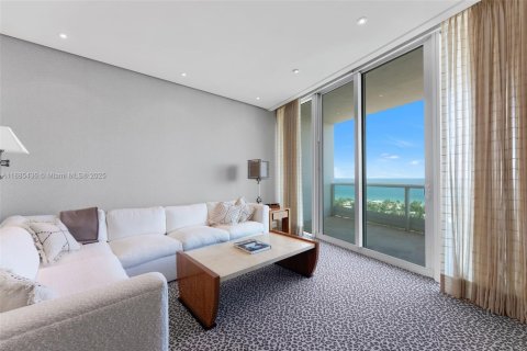 Copropriété à vendre à Aventura, Floride: 5 chambres, 378.11 m2 № 1933922 - photo 16