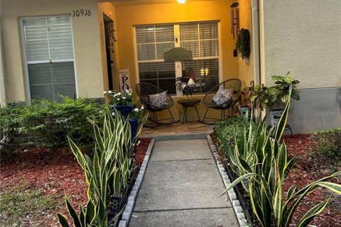 Adosado en alquiler en Riverview, Florida, 2 dormitorios, 142.33 m2 № 2095881 - foto 2