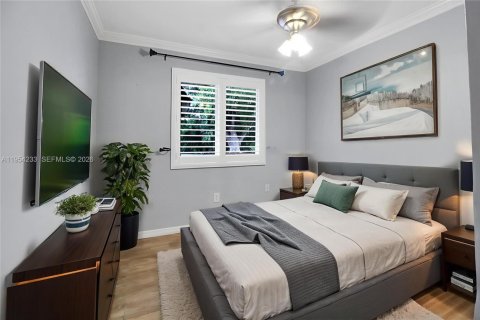 Купить виллу или дом в Пальметто-Бей, Флорида 6 спален, 297.29м2, № 2017434 - фото 18