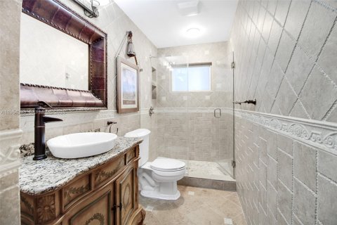 Купить виллу или дом в Пальметто-Бей, Флорида 6 спален, 297.29м2, № 2017434 - фото 16