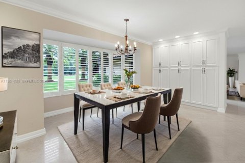 Купить виллу или дом в Пальметто-Бей, Флорида 6 спален, 297.29м2, № 2017434 - фото 7