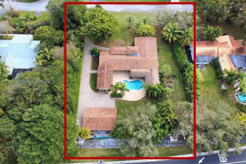 Купить виллу или дом в Пальметто-Бей, Флорида 6 спален, 297.29м2, № 2017434 - фото 5