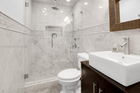 Купить виллу или дом в Пальметто-Бей, Флорида 6 спален, 297.29м2, № 2017434 - фото 30