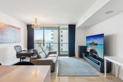 Copropriété à louer à Miami, Floride: 1 chambre, 72.19 m2 № 2385337 - photo 9