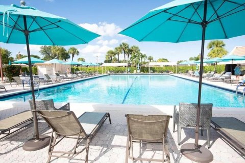 Condominio en venta en West Palm Beach, Florida, 2 dormitorios, 87.79 m2 № 1877811 - foto 14