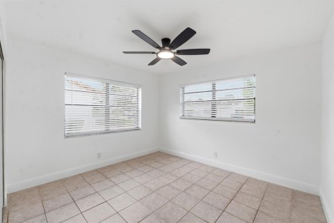 Casa en venta en Fort Lauderdale, Florida, 3 dormitorios, 145.3 m2 № 2309590 - foto 18