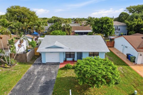 Casa en venta en Fort Lauderdale, Florida, 3 dormitorios, 145.3 m2 № 2309590 - foto 27