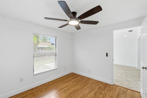 Casa en venta en Fort Lauderdale, Florida, 3 dormitorios, 145.3 m2 № 2309590 - foto 16