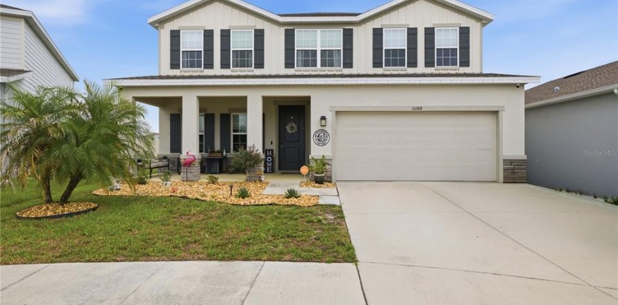 Villa ou maison à Land O' Lakes, Floride 4 chambres, 259.38 m2 № 2224999