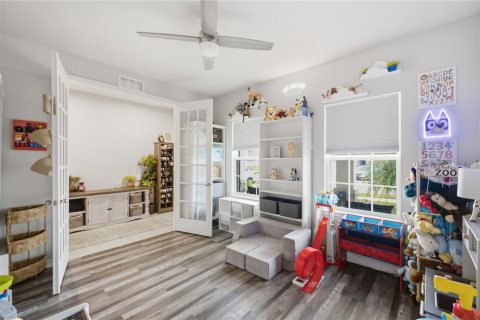 Villa ou maison à vendre à Land O' Lakes, Floride: 4 chambres, 259.38 m2 № 2224999 - photo 6