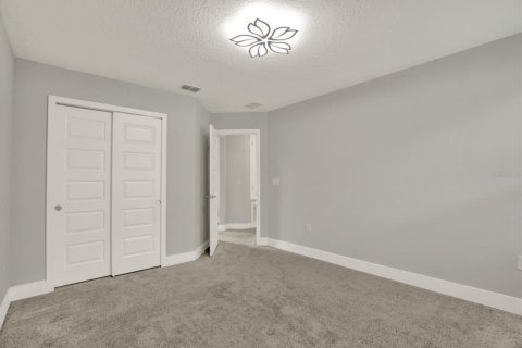 Villa ou maison à vendre à New Port Richey, Floride: 4 chambres, 216.83 m2 № 2430724 - photo 27