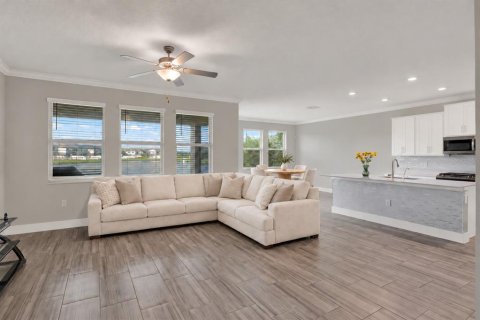 Villa ou maison à vendre à New Port Richey, Floride: 4 chambres, 216.83 m2 № 2430724 - photo 4