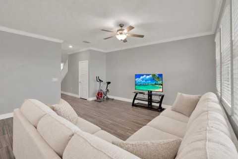 Villa ou maison à vendre à New Port Richey, Floride: 4 chambres, 216.83 m2 № 2430724 - photo 7