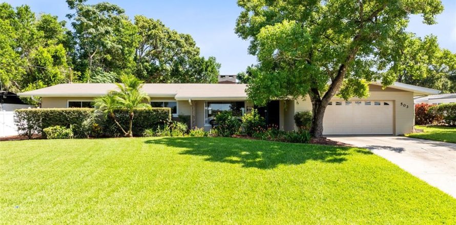 Villa ou maison à Maitland, Floride 3 chambres, 190.82 m2 № 1853561