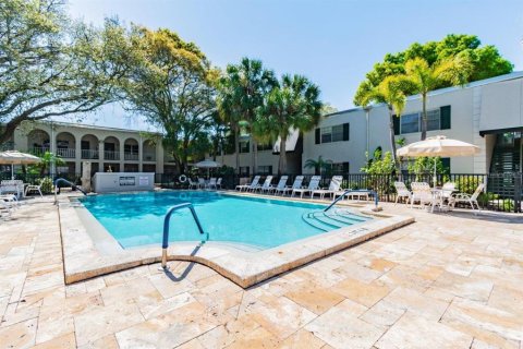 Condominio en venta en Tampa, Florida, 2 dormitorios, 92.9 m2 № 2235491 - foto 11