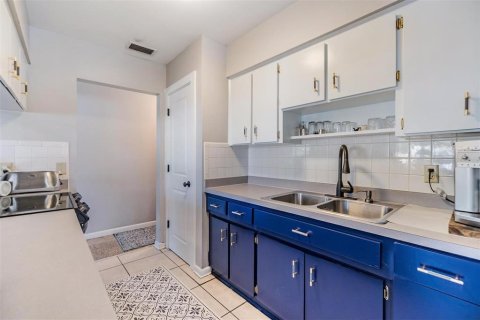 Casa en venta en Tampa, Florida, 3 dormitorios, 146.04 m2 № 2114182 - foto 11