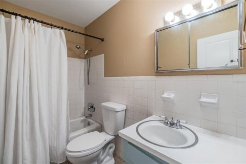 Casa en venta en Tampa, Florida, 3 dormitorios, 146.04 m2 № 2114182 - foto 24