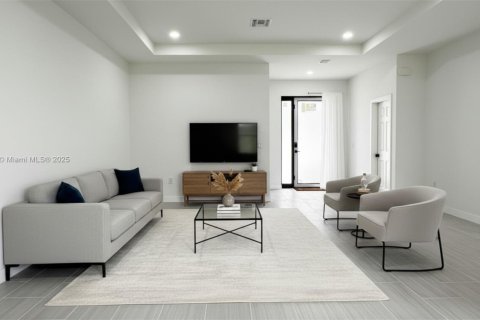 Villa ou maison à vendre à Lehigh Acres, Floride: 3 chambres, 148.64 m2 № 1968018 - photo 6