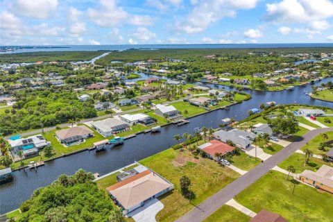 Land in Port Charlotte, Florida № 2130460 - photo 4