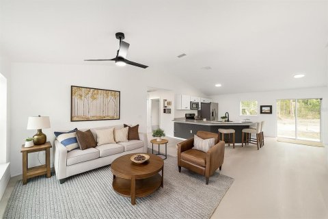 Villa ou maison à vendre à Dunnellon, Floride: 3 chambres, 129.51 m2 № 1835889 - photo 2