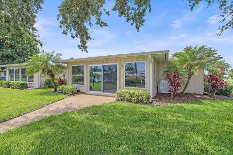 Copropriété à vendre à Bradenton, Floride: 2 chambres, 139.82 m2 № 1876440 - photo 4
