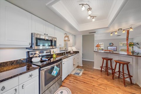 Copropriété à vendre à Bradenton, Floride: 2 chambres, 139.82 m2 № 1876440 - photo 11