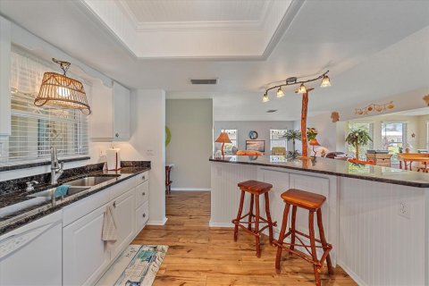 Copropriété à vendre à Bradenton, Floride: 2 chambres, 139.82 m2 № 1876440 - photo 13
