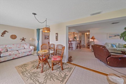 Copropriété à vendre à Bradenton, Floride: 2 chambres, 139.82 m2 № 1876440 - photo 16