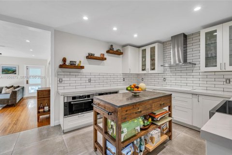 Casa en venta en Miami, Florida, 3 dormitorios, 161.19 m2 № 2026841 - foto 16