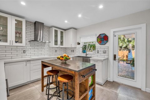 Casa en venta en Miami, Florida, 3 dormitorios, 161.19 m2 № 2026841 - foto 13