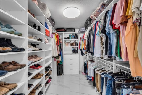 Купить виллу или дом в Локсахатчи-Гроувс, Флорида 4 спальни, 310.57м2, № 2051718 - фото 29