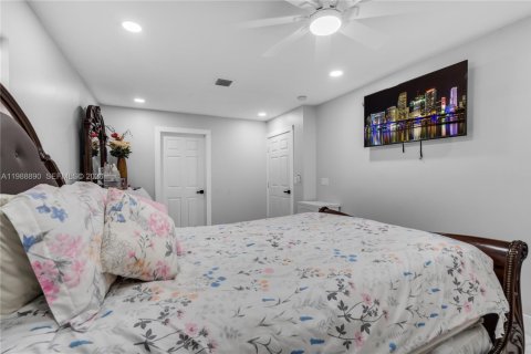 Купить виллу или дом в Локсахатчи-Гроувс, Флорида 4 спальни, 310.57м2, № 2051718 - фото 22