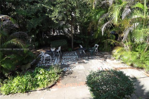 Apartamento en alquiler en Miami, Florida, 1 dormitorio, 55.74 m2 № 1990064 - foto 19