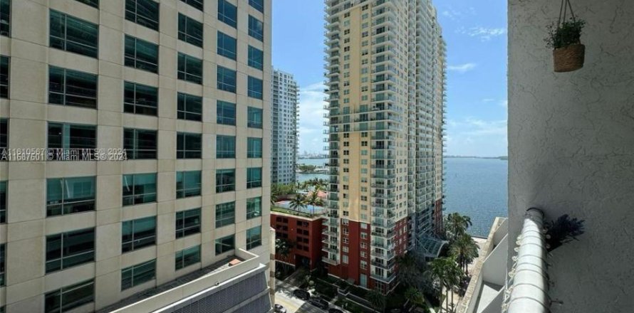 Studio à Condo à Miami, Floride № 1754336