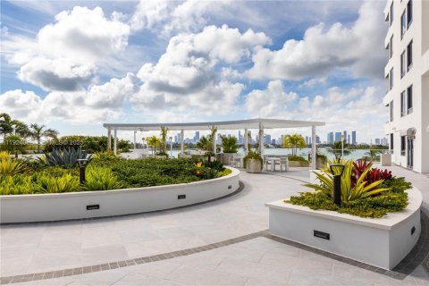 Copropriété à vendre à Miami Beach, Floride: 1 chambre, 74.88 m2 № 2297773 - photo 27