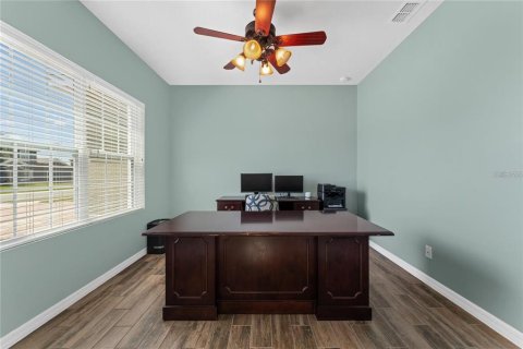 Casa en venta en Orlando, Florida, 5 dormitorios, 306.58 m2 № 1685048 - foto 12