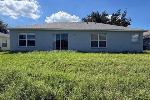 Villa ou maison à vendre à Poinciana, Floride: 4 chambres, 139.45 m2 № 2429208 - photo 14