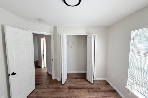 Villa ou maison à vendre à Poinciana, Floride: 4 chambres, 139.45 m2 № 2429208 - photo 11