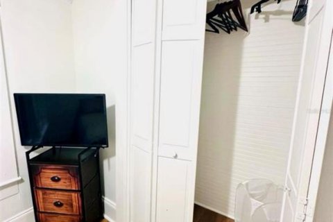 Villa ou maison à louer à Tampa, Floride: 2 chambres, 71.35 m2 № 1324963 - photo 11