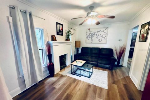 Villa ou maison à louer à Tampa, Floride: 2 chambres, 71.35 m2 № 1324963 - photo 3