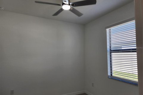 House in Fort Myers, Florida 4 bedrooms, 188.78 sq.m. № 2092308 - photo 12