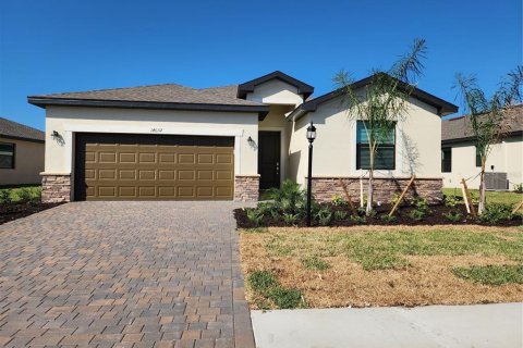 House in Fort Myers, Florida 4 bedrooms, 188.78 sq.m. № 2092308 - photo 2