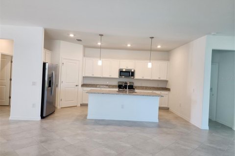 House in Fort Myers, Florida 4 bedrooms, 188.78 sq.m. № 2092308 - photo 8
