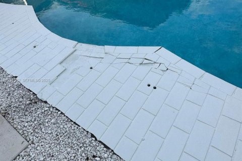 Снять в аренду виллу или дом в Майами-Гарденс, Флорида 4 спальни, 169.92м2, № 1989637 - фото 20