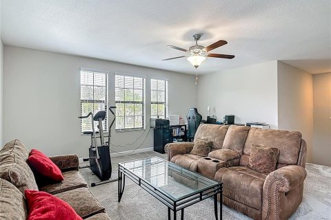 Villa ou maison à vendre à Wesley Chapel, Floride: 4 chambres, 234.95 m2 № 1852544 - photo 24