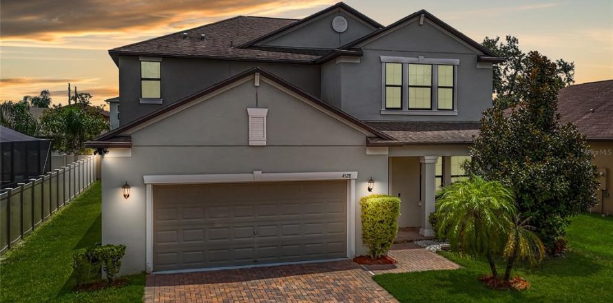 Villa ou maison à Wesley Chapel, Floride 4 chambres, 234.95 m2 № 1852544